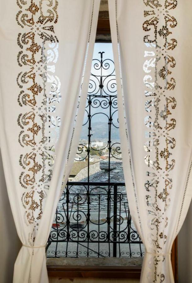 Guest House Tea Gjirokaster Exterior photo